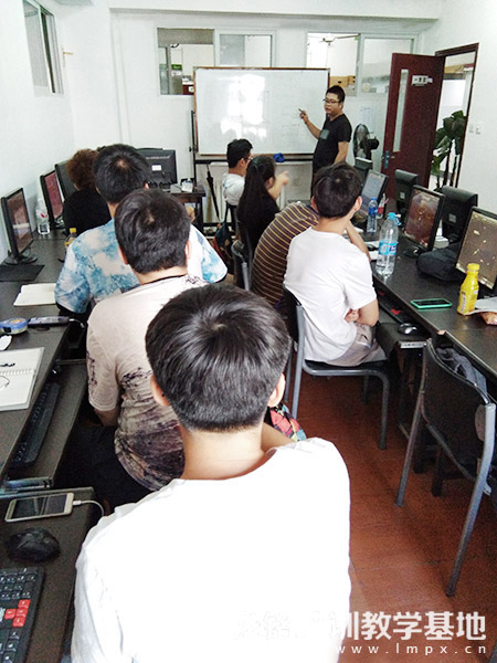 ͼ-������ѵ������ƺ���ʵս���Ͽ�����